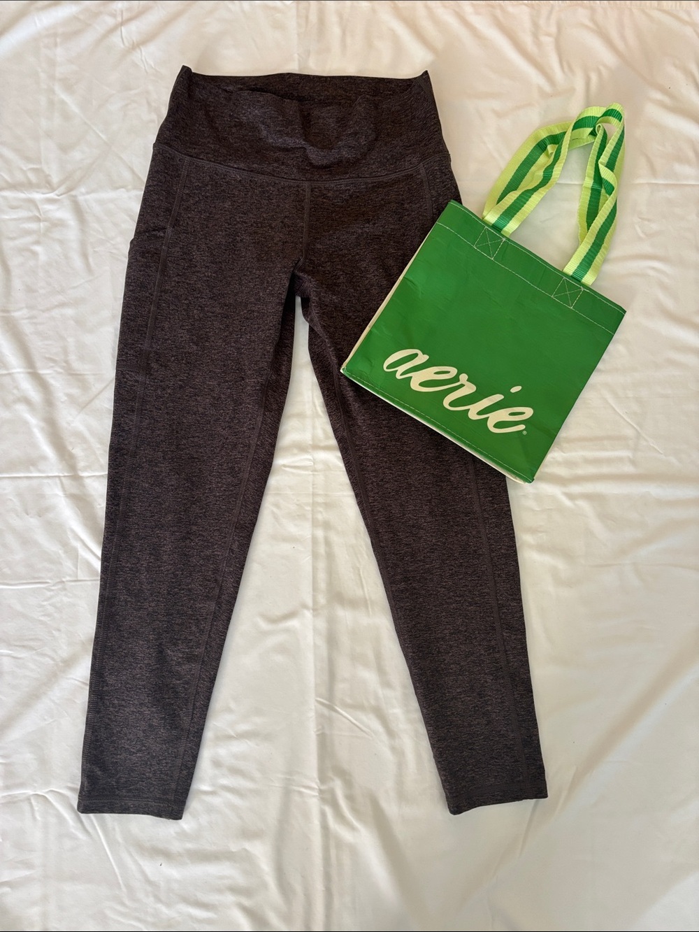 aerie - Charcoal High-Rise Leggings + reusable Aerie bag!!